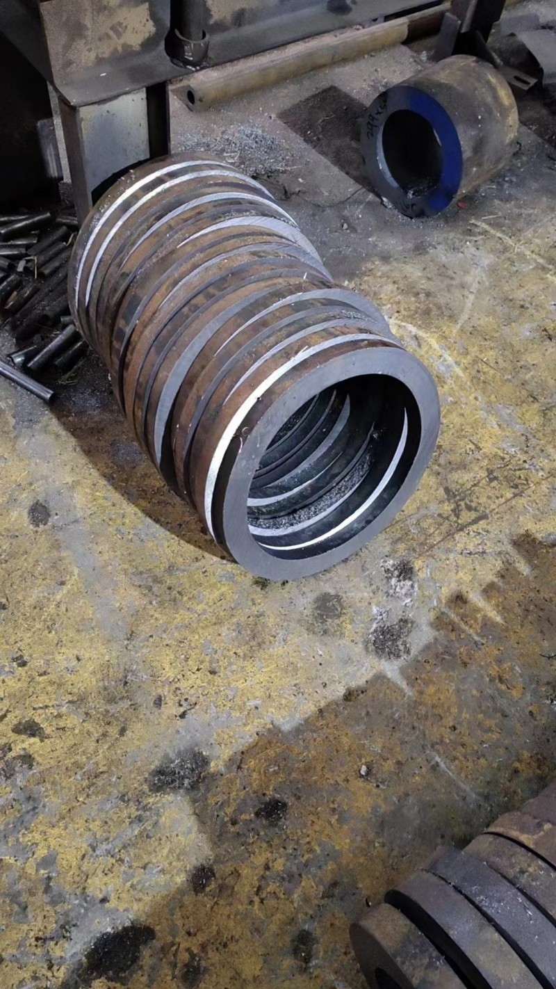 红河红河红河30CrMo无缝钢管切割